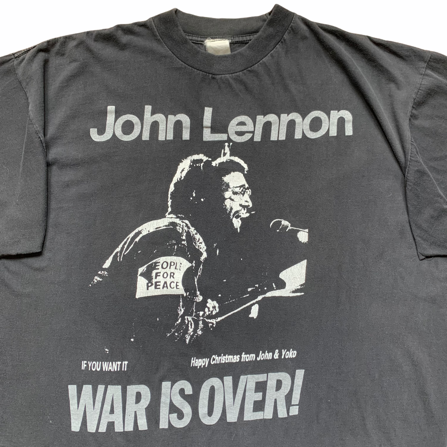 90s John Lennon 'War Is Over' (XL)